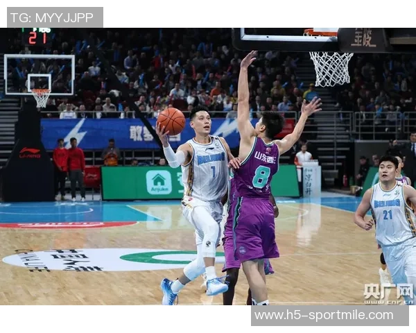 朱赞晃三分球狂潮来袭10分钟内连中6记砍下20分震撼全场 朱赞晃三分球狂潮来袭10分钟内连中6记砍下20分震撼全场